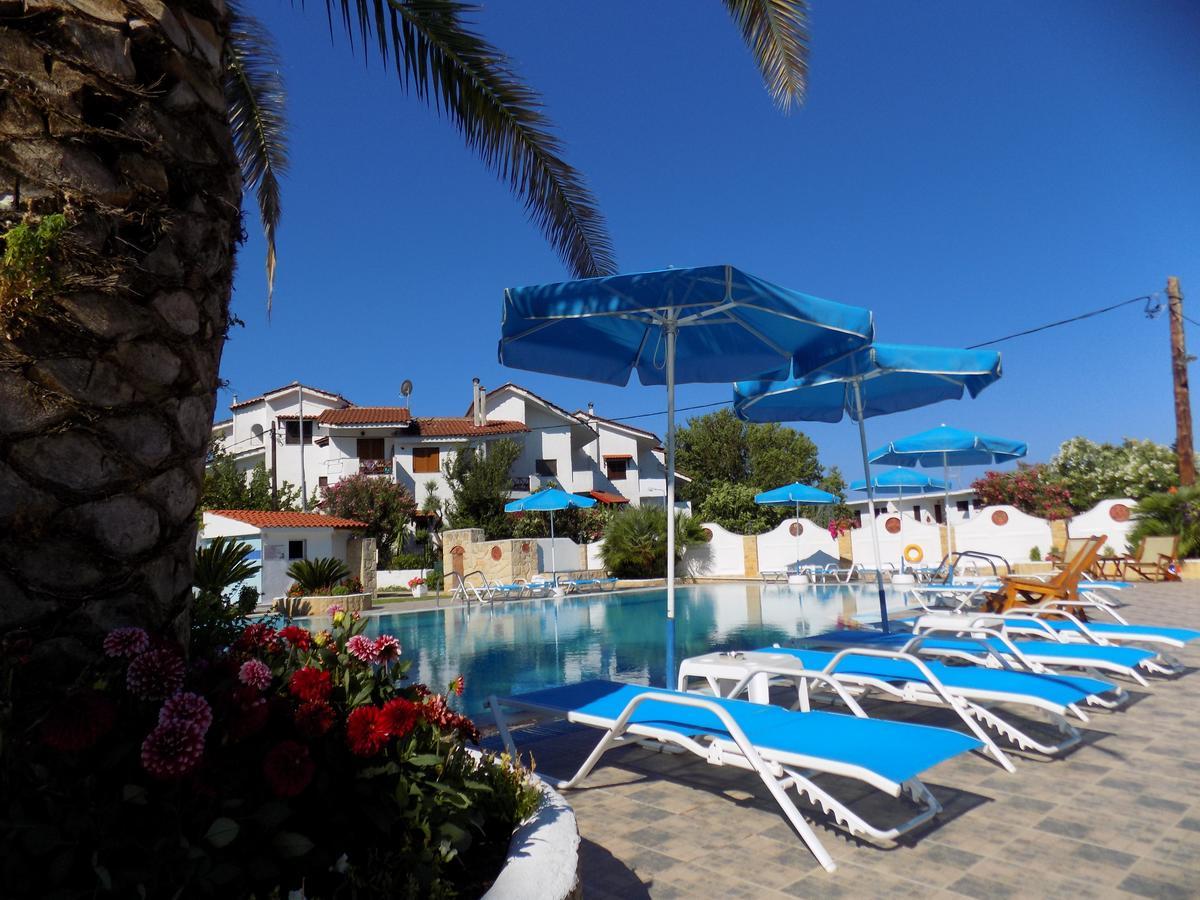 Estia Hotel Fourka Bagian luar foto
