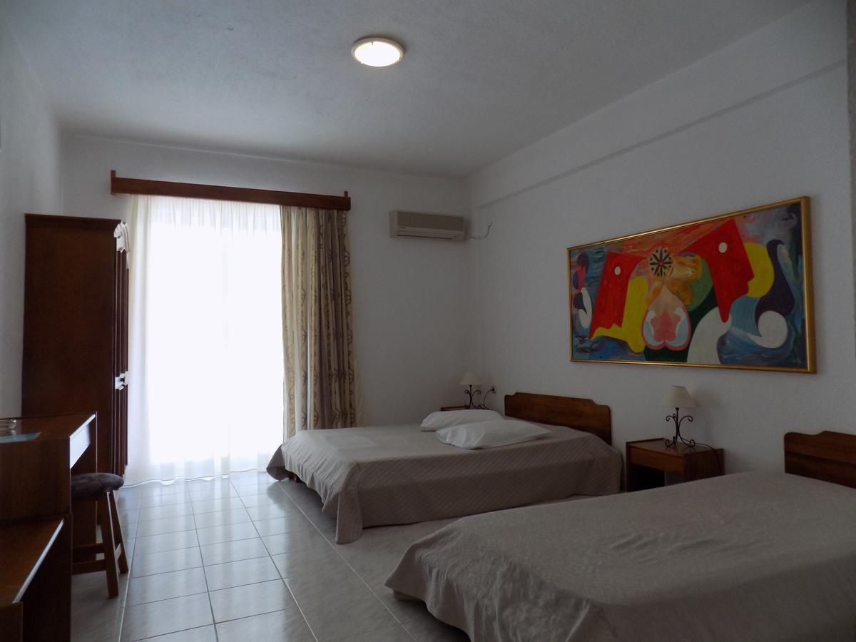 Estia Hotel Fourka Bagian luar foto