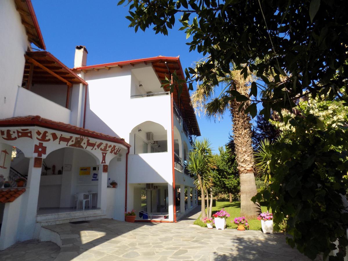 Estia Hotel Fourka Bagian luar foto