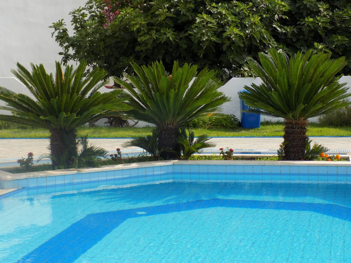 Estia Hotel Fourka Bagian luar foto