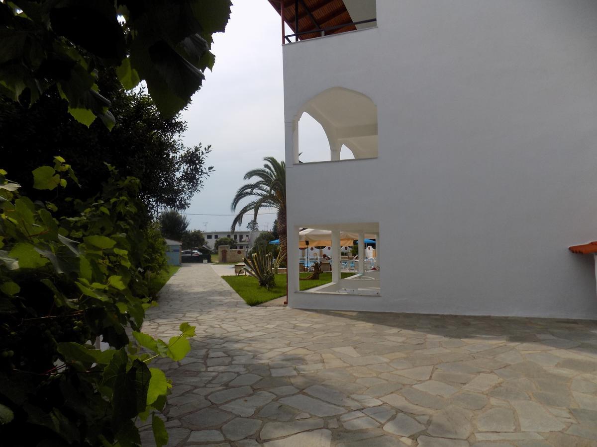 Estia Hotel Fourka Bagian luar foto