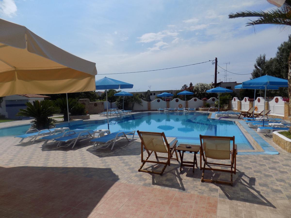 Estia Hotel Fourka Bagian luar foto